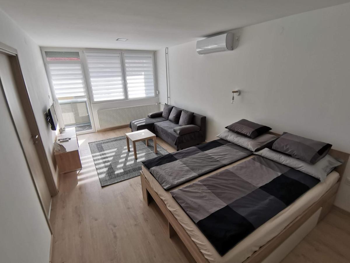 Sweet Life Apartman Егер Екстериор снимка