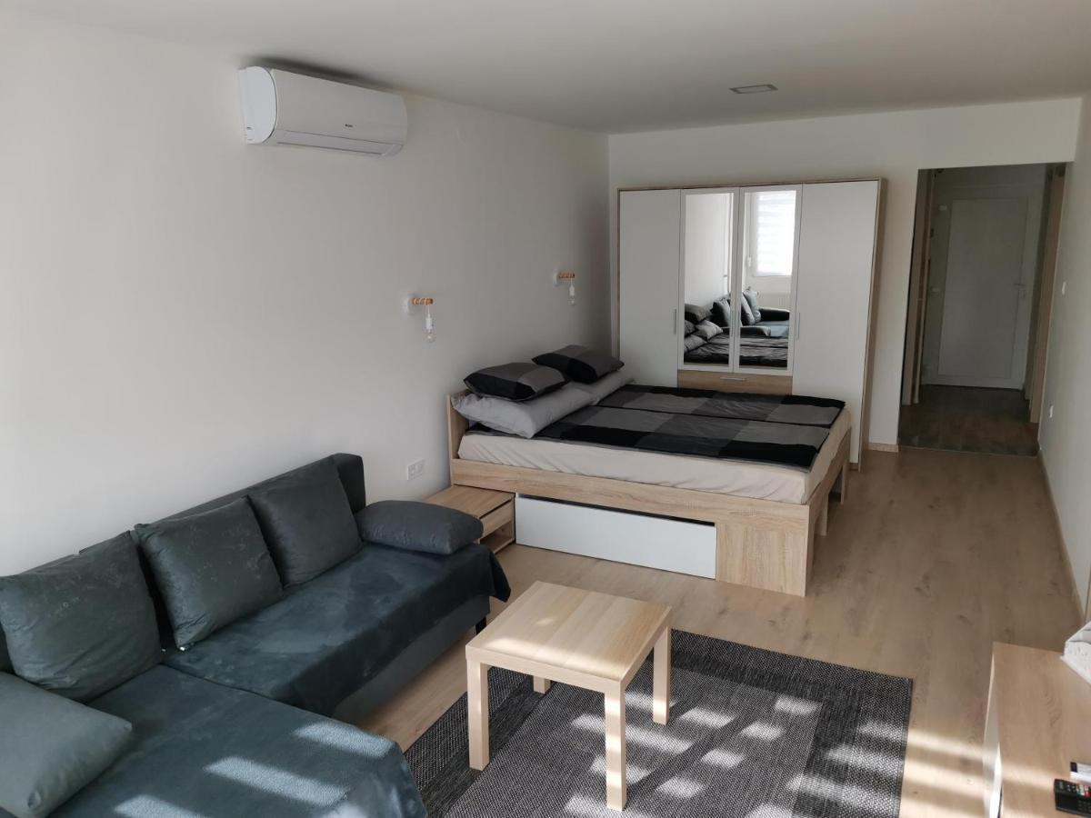 Sweet Life Apartman Егер Екстериор снимка