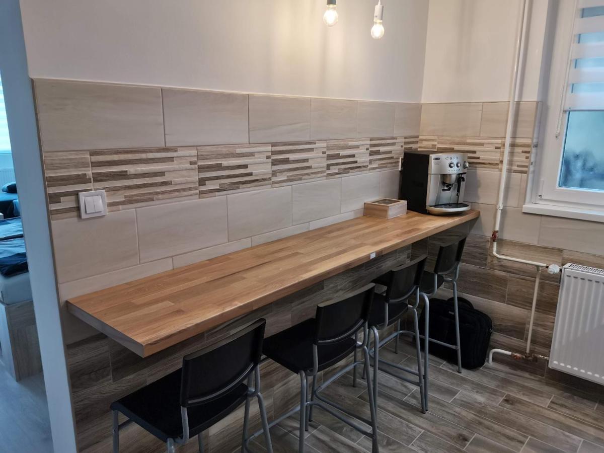 Sweet Life Apartman Егер Екстериор снимка
